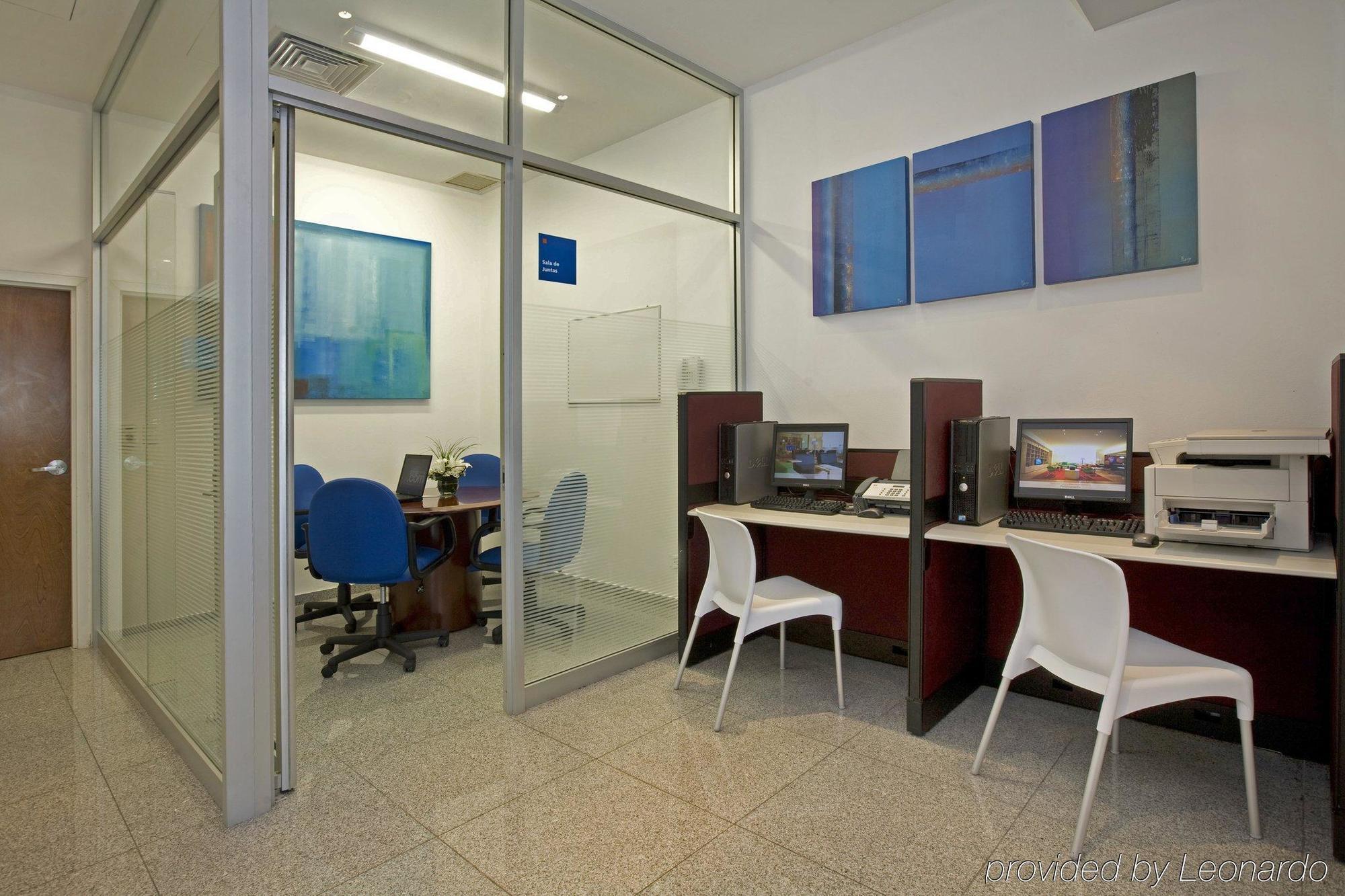 Hotel One Playa Del Carmen Esterno foto