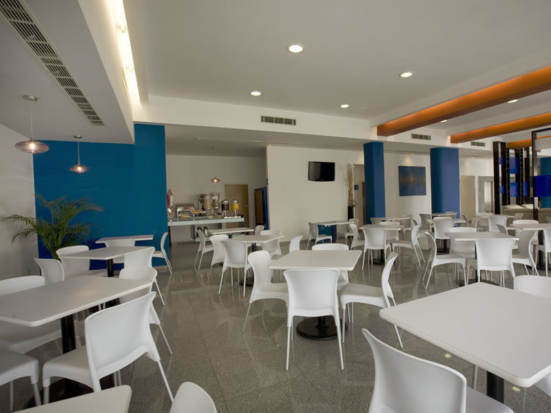 Hotel One Playa Del Carmen Esterno foto